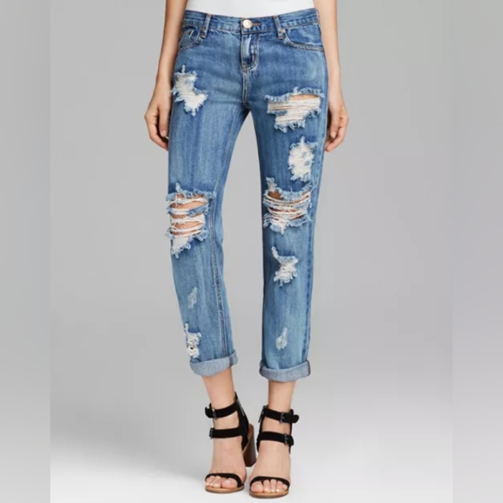 One Teaspoon Distressed Light Blue Boyfriend Jeans
